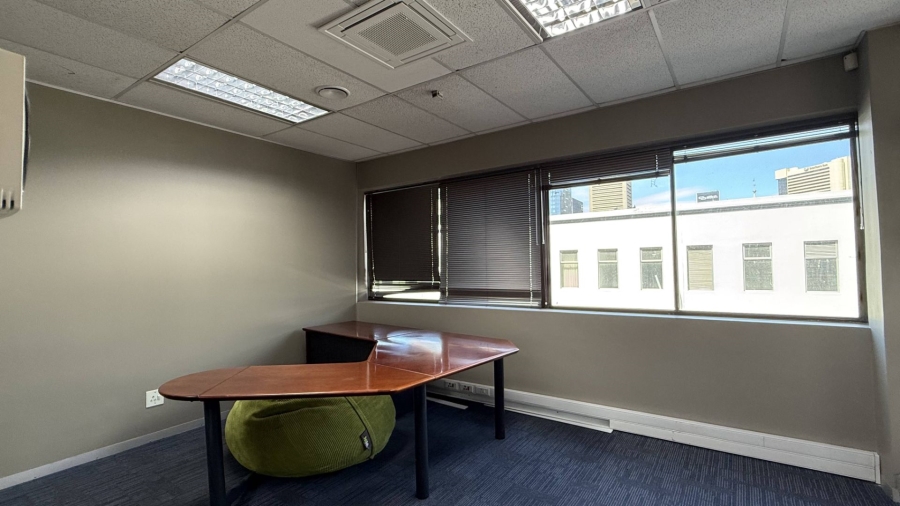To Let Commercial Property for Rent in De Waterkant Western Cape
